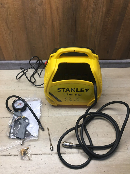 Stanley AirKit Kompressor 1100W 230V inkl. Reifenfüller und Pistole, I40239