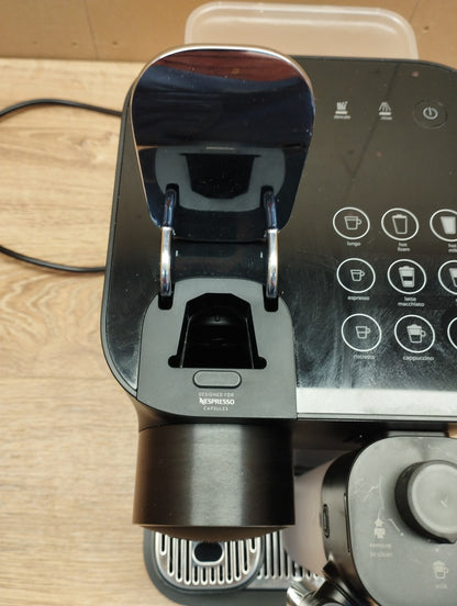 DeLonghi Gran Latissima EN640.B Kaffeemaschine mit Milchsystem, I39479