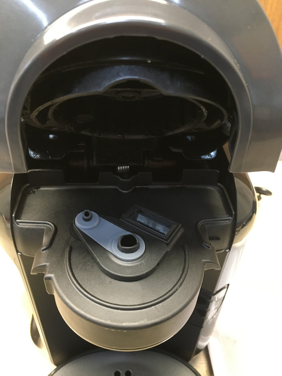 Bosch TAS12A2 Tassimo Kaffeepadmaschine, 1300W, schwarz, I39063