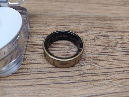 Samsung Galaxy Ring Titanium Gold SM-Q509, Größe 9, I39236