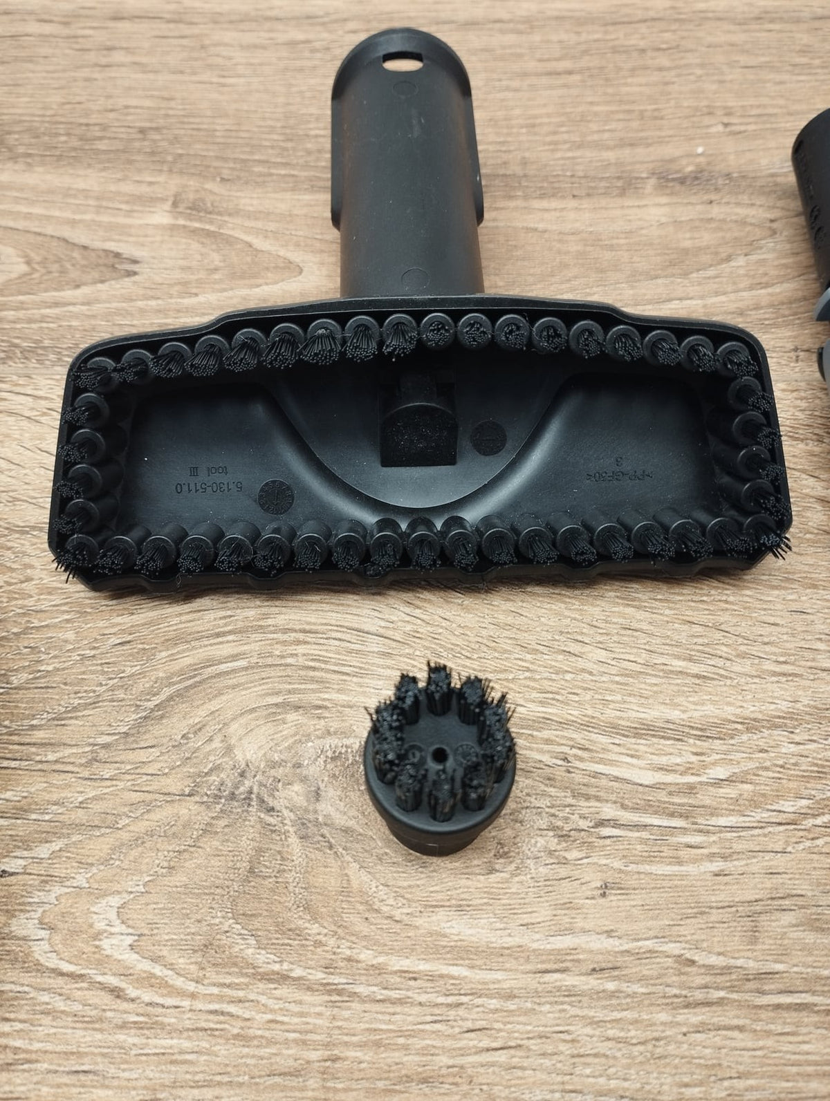 Kärcher SC 3 EasyFix Dampfreiniger 1.513-650.0 Weiß mit Handdüse & Rundbürste