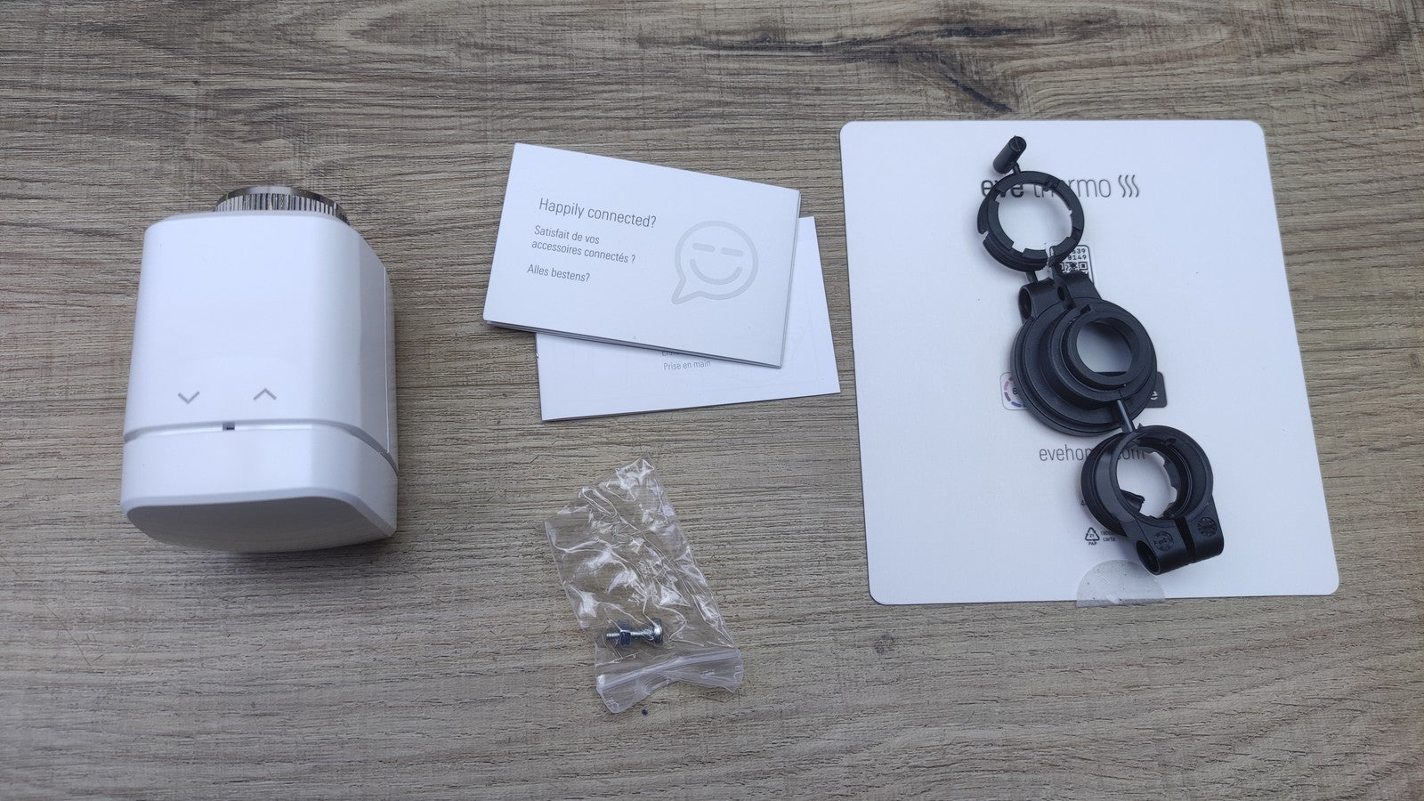 Eve Thermo Smartes Heizkörperthermostat mit LED-Display I35088