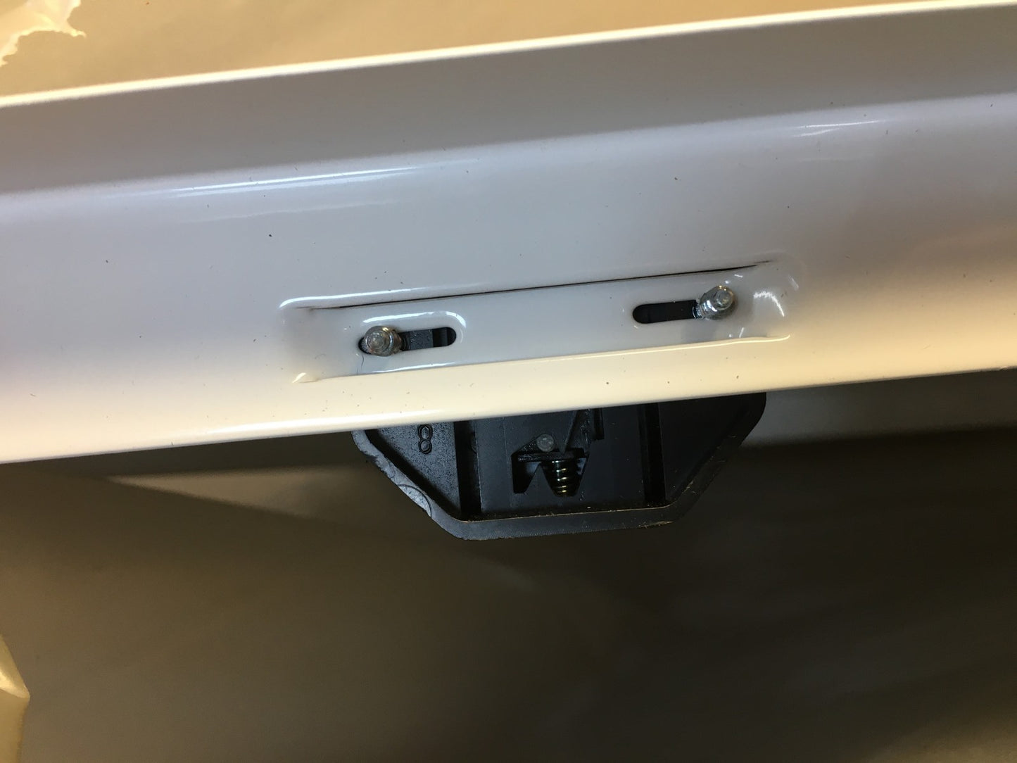 AIROPE Revisionsöffnung 500 x 600 mm aus Stahl mit Magnetverschluss, I36822