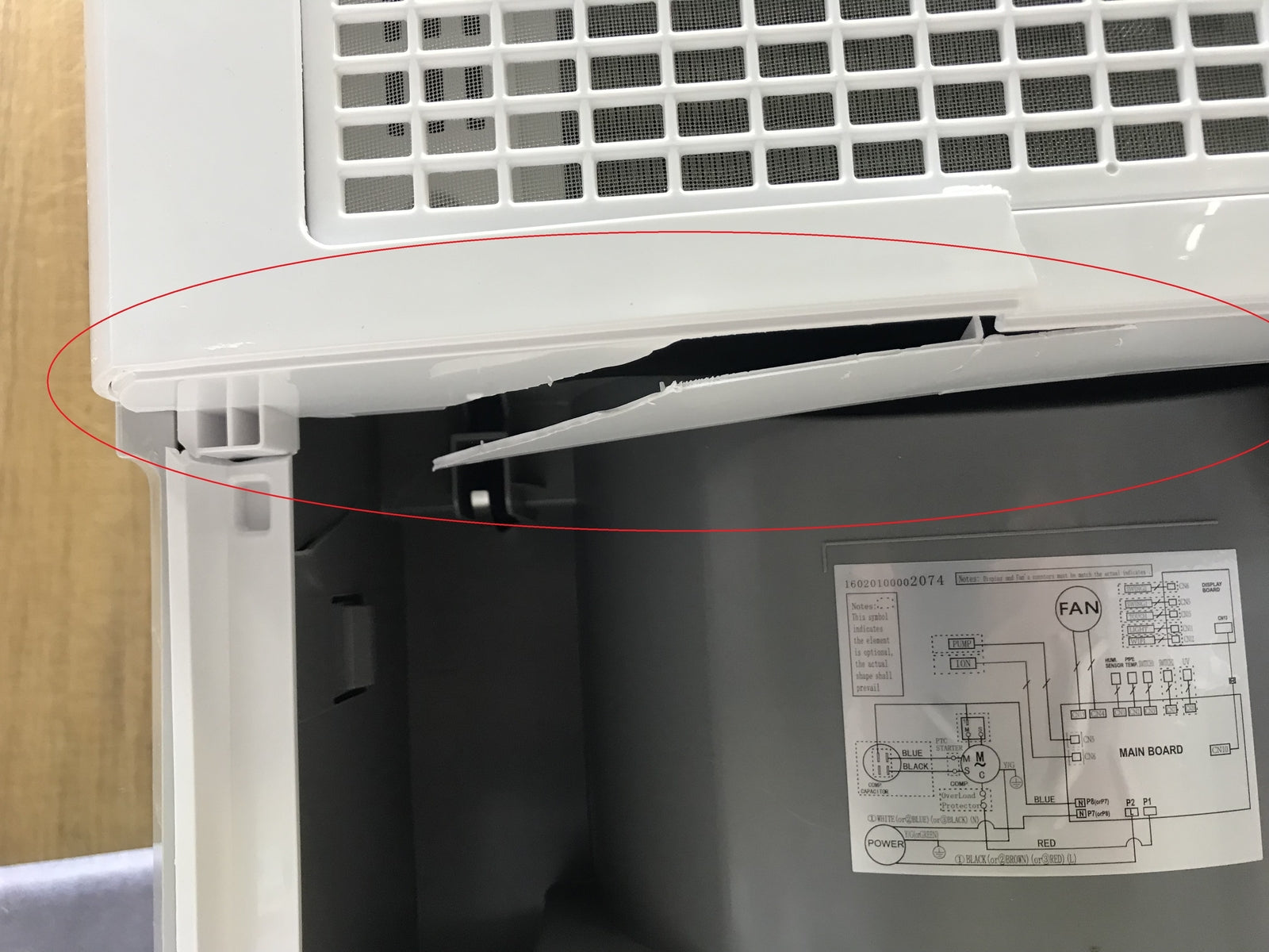 Ariston Deos Evo 12 tragbarer Luftentfeuchter (3381570), leise, 12L, I30590