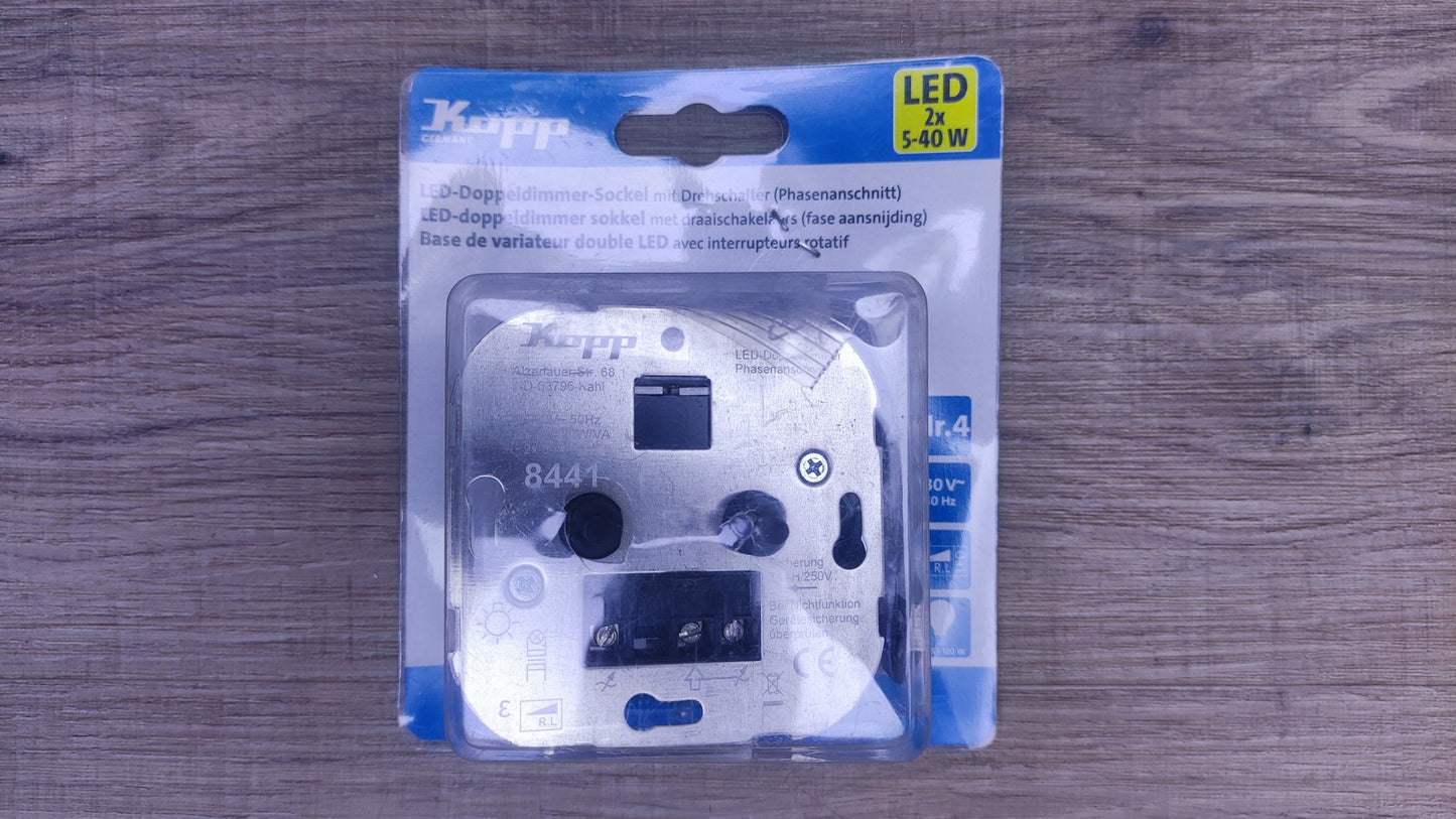 Kopp 844100188 LED-Dimmer Doppel-Dreh-Ausschalter 2x 5-40 W, I36049