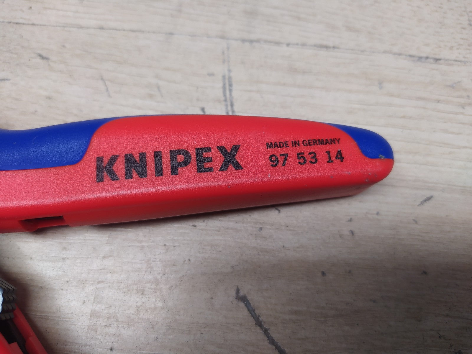 KNIPEX 97 53 14 Selbsteinstellende Crimpzange für Aderendhülsen I37401