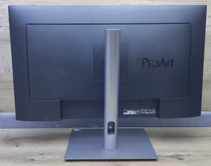 ASUS ProArt PA329CRV 4K Monitor 31.5" UHD 3840x2160 HDR USB-C Adaptive Sync