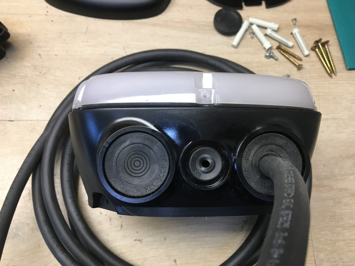 Wallbox Pulsar Max Ladegerät für Elektrofahrzeuge I37936
