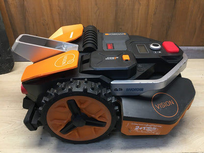 WORX Landroid Vision L1600 Mähroboter WR216E.1, für Gärten bis 1600m², I40798