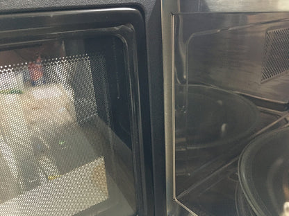 Panasonic NN-CD88QS Mikrowelle, 34L, I39382