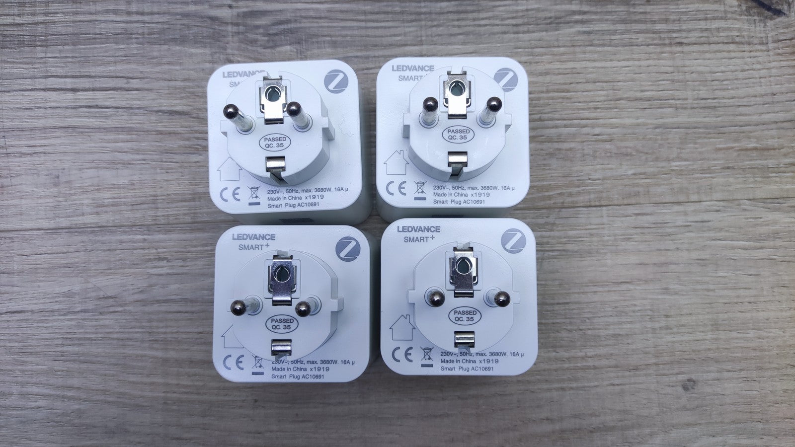 4x LEDVANCE AC10691 Zwischensteckdose I36088