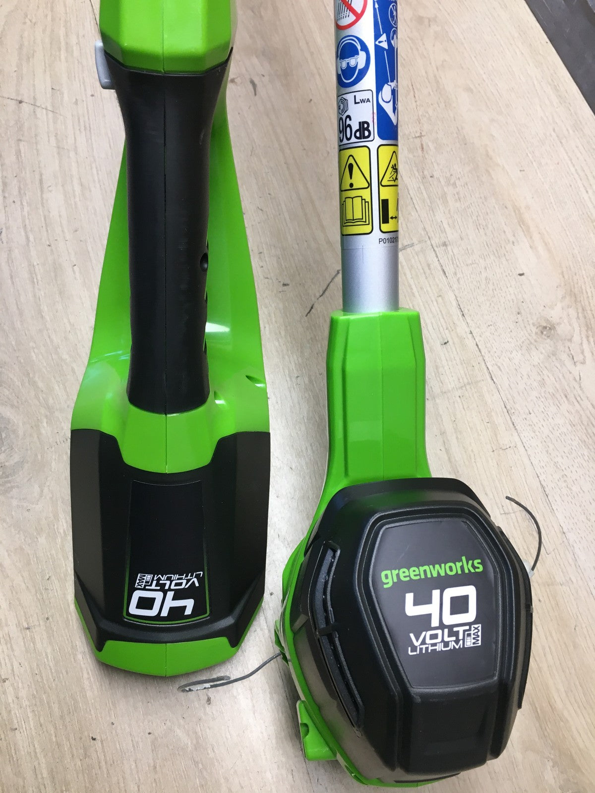 Greenworks G40LT Akku-Rasentrimmer 2101507UA, mit Akku 2,0Ah, 40V, I37231