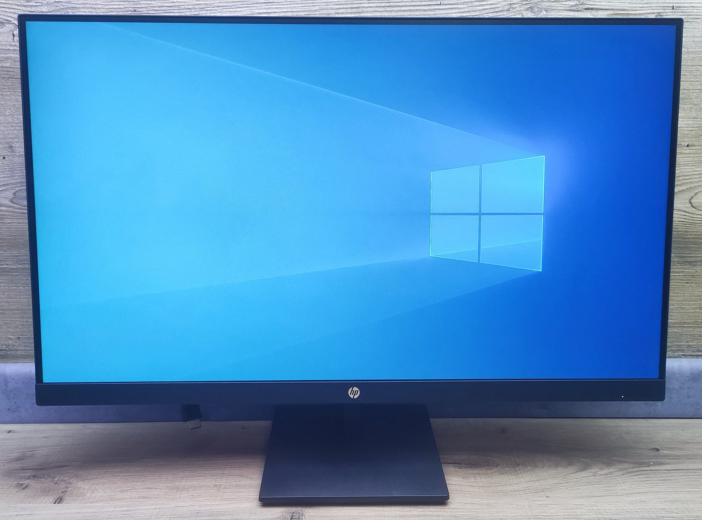 HP V27ie G5 Monitor 27" FHD 1920x1080 VGA HDMI DP AMD FreeSync 75Hz 5ms (GtG)