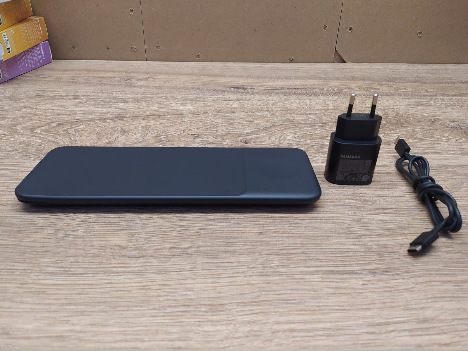 Samsung Wireless Charger EP-P6300 Ladegerät Induktiv, I39205