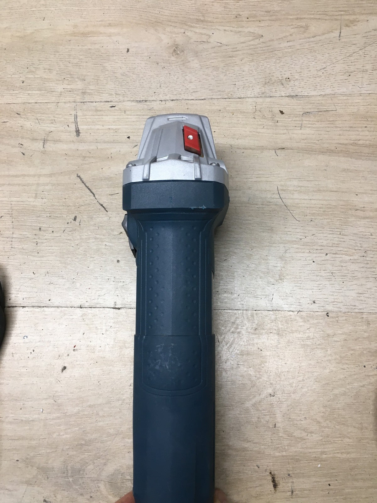 Bosch Professional GWS 880 Elektro-Winkelschleifer, I37414