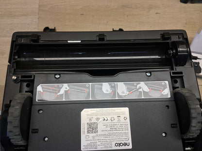 Neato Robotics D8 Intelligenter Staubsaugerroboter , I39406