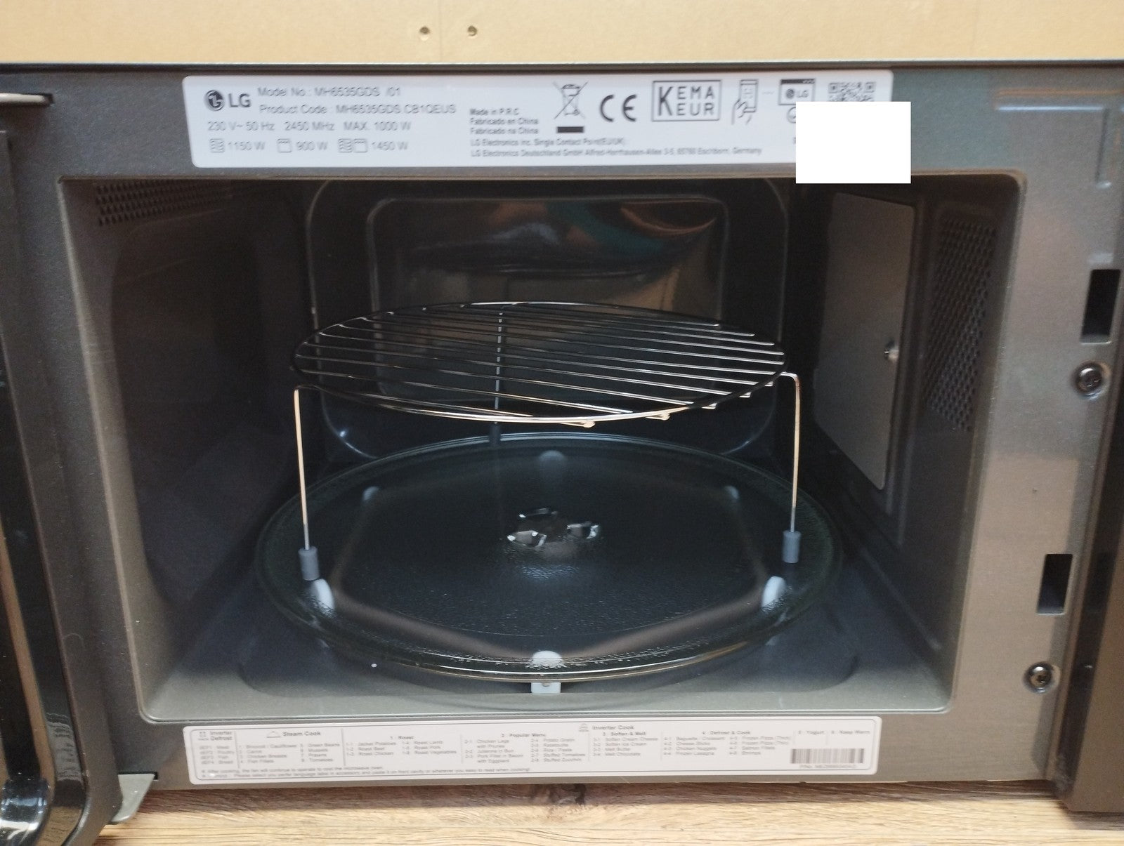 LG MH6535GDS Mikrowelle (25 L, 1000 W) mit Grill, I39562