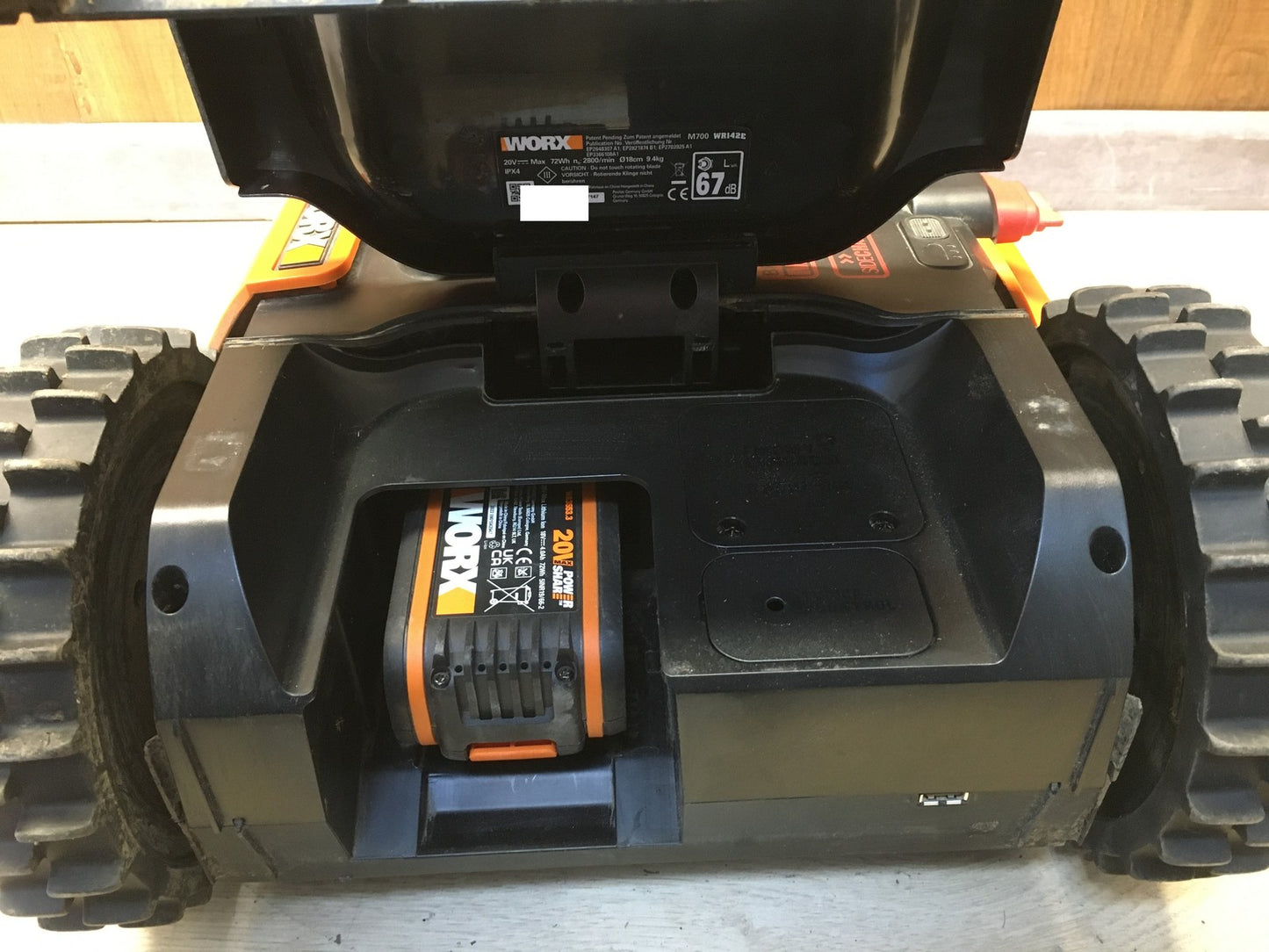 WORX Landroid M700 WR142E Mähroboter für Gärten bis 700 qm, I38454