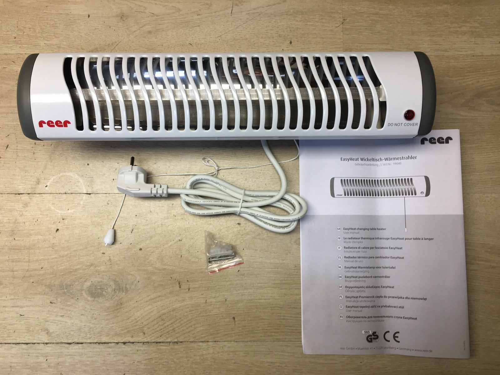 reer EasyHeat Wickeltisch-Wärmestrahler 19040, Wand-Heizstrahler, I37743