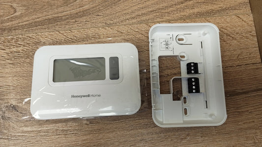 Honeywell Home T3C110AEU T3 programmierbarer Thermostat, I40267