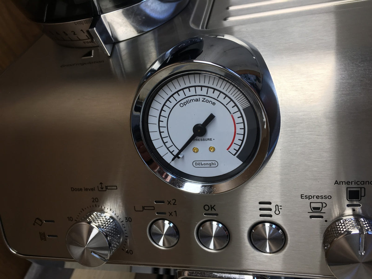 De'Longhi La Specialista Arte EC9155.MB Espressomaschine mit Mahlwerk I39397