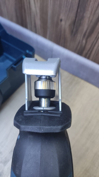 Bosch Professional 18V System Akku-Säbelsäge GSA 18 V-LI C solo