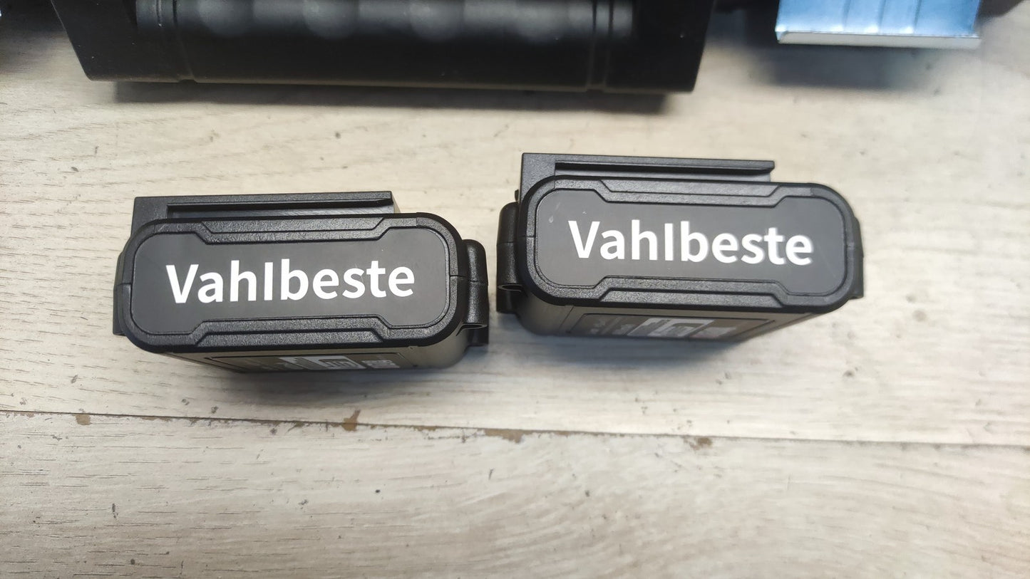 Vahlbeste SPY Kreuzlinienlaser mit Stativ, mit 2x4800mAh Akku, I38035