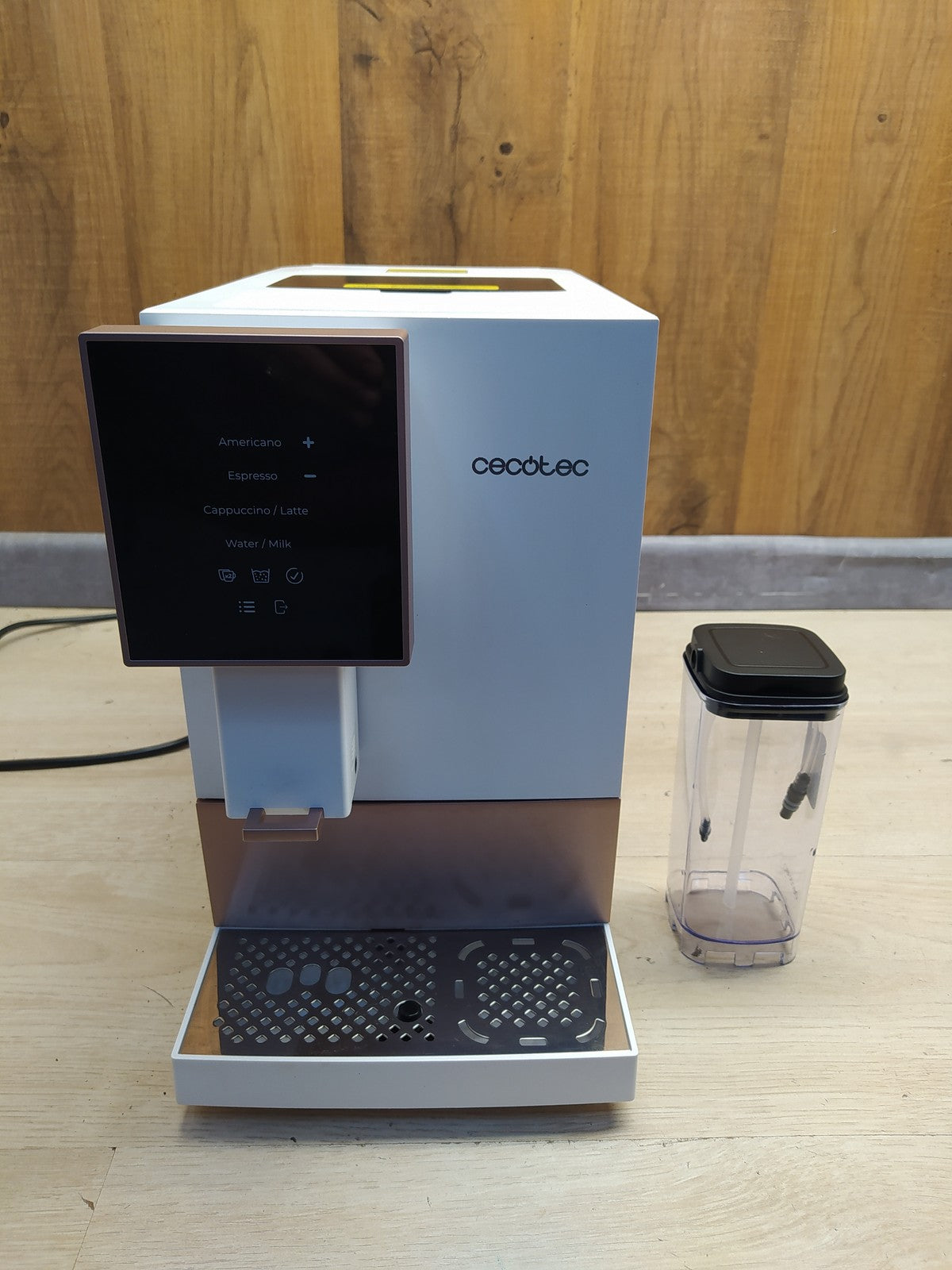 Cecotec EU01-105454 Kaffeemaschine Cremmaet Compactccino White Rose, I35996