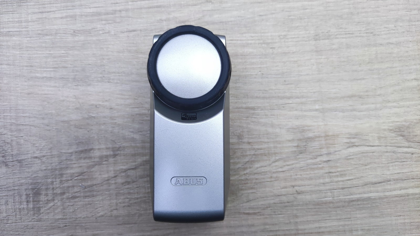 ABUS HomeTec Pro Z-Wave-Türschlossantrieb CFA3010 silber, I36358
