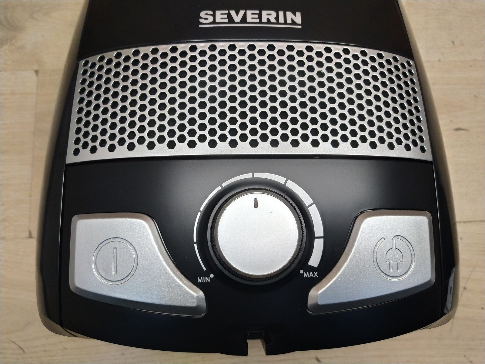 Severin BC7044 Staubsauger, 700W, I37670