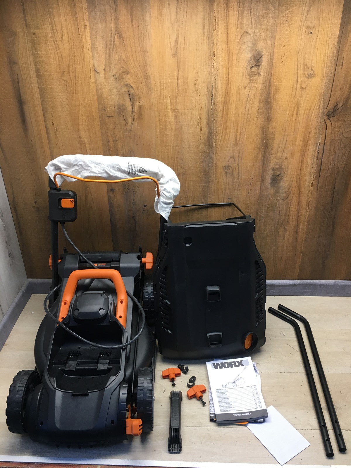 Worx WG779E Akku-Rasenmäher SOLO, I40010