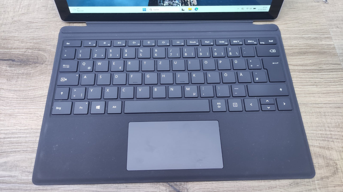 Microsoft Surface Pro 5 Windows Tablet 2736x1824 i5-7300U 8GB 256GB LTE M1807