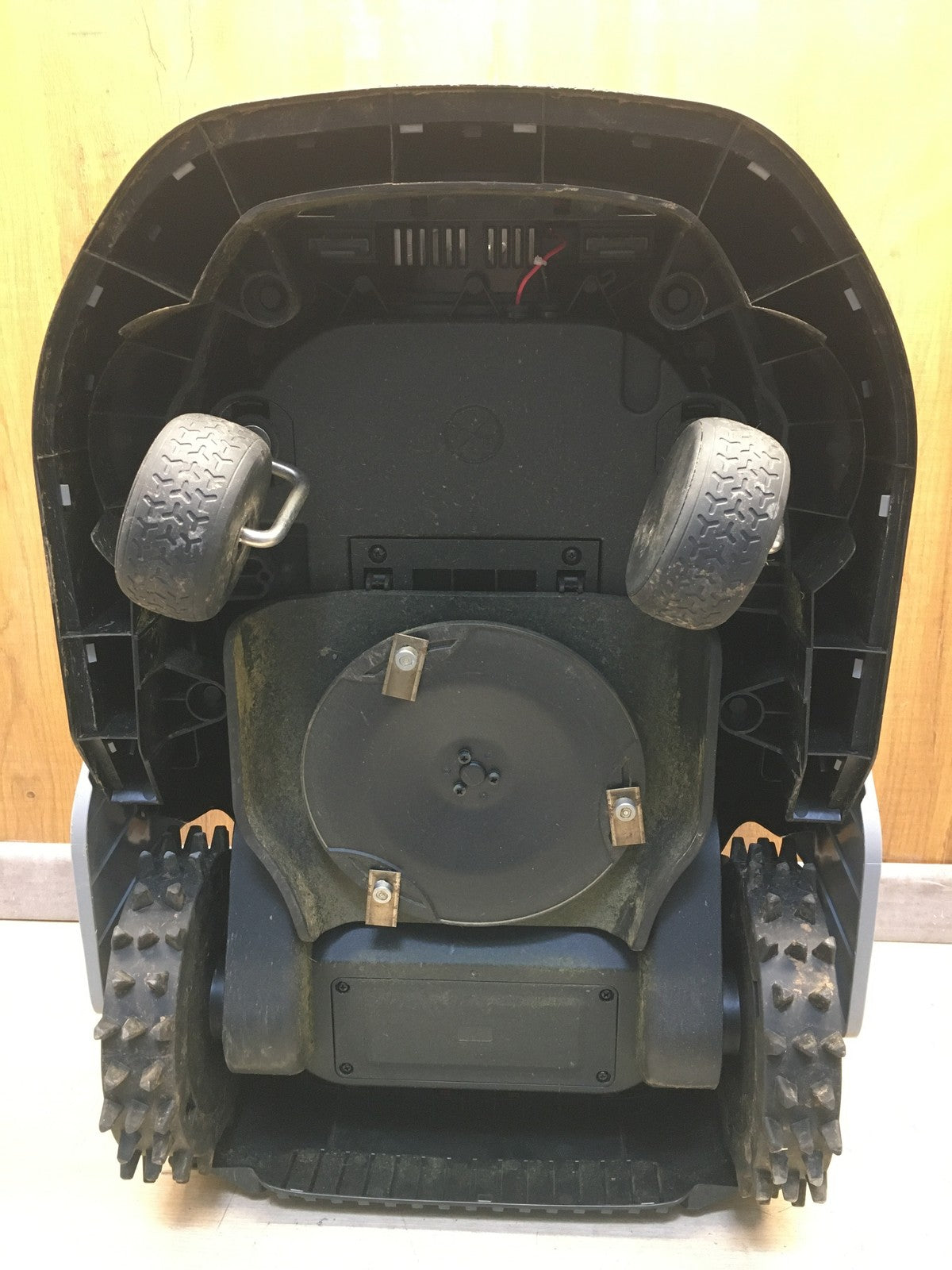 DREAME Intelligenter Mähroboter A1 Pro bis 2000m² 3D Sensor (MLLA7210) I38272