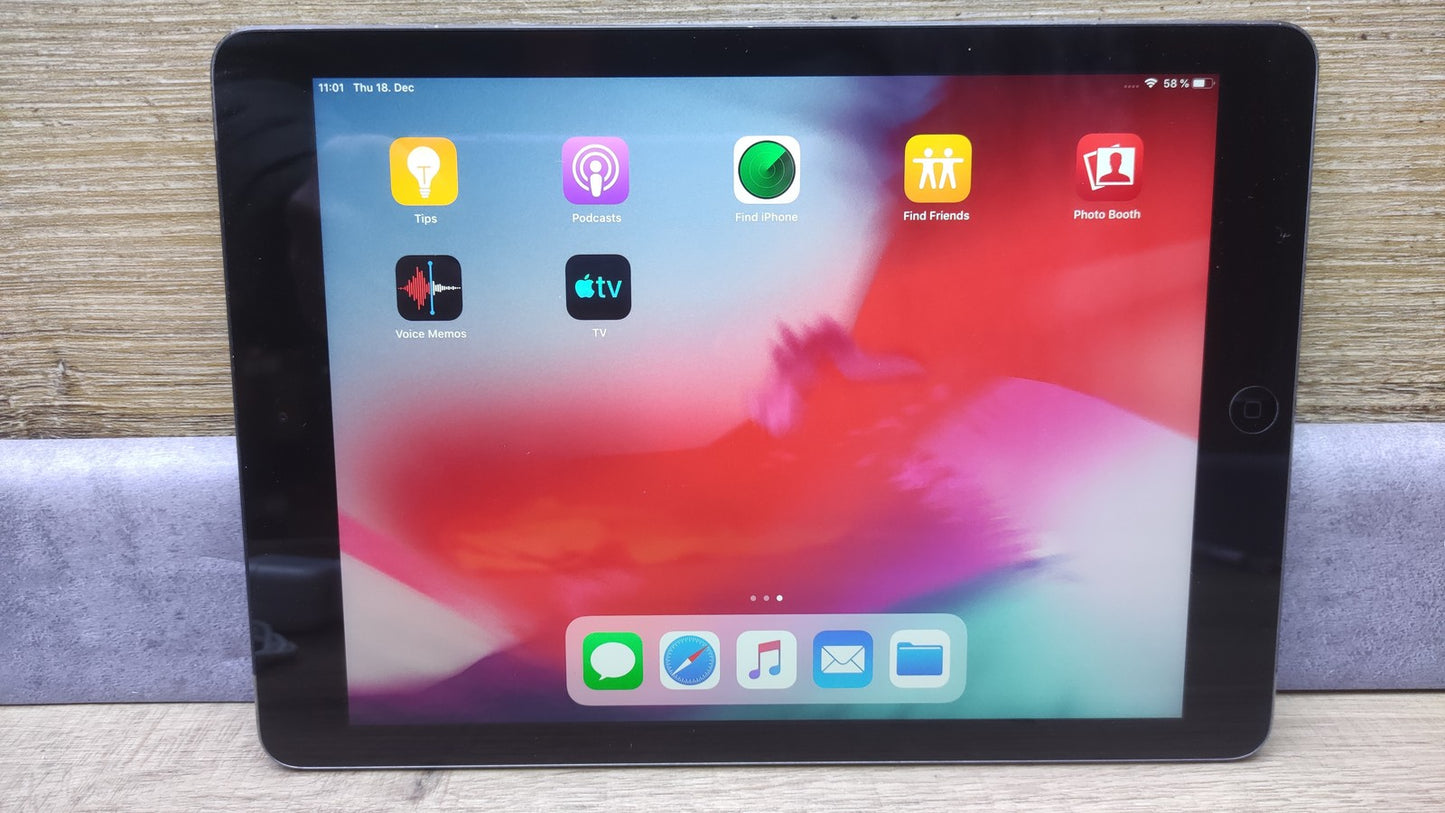 Apple iPad Air 1 Tablet 9.7" 16GB LTE + WiFi Space Gray A1475 (MD791FD/A)