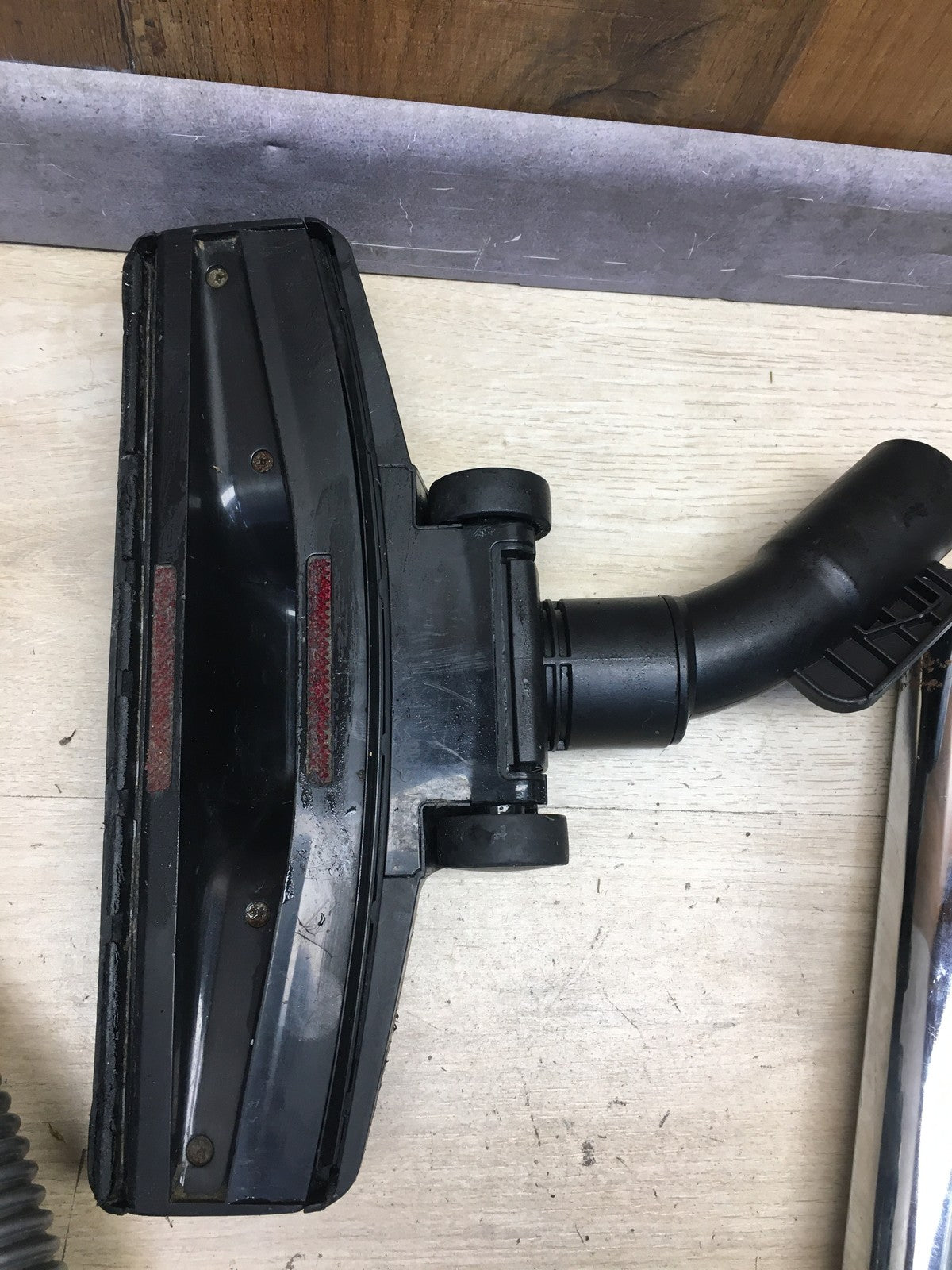 Bosch BGC05AAA1 Staubsauger ohne Beutel, 700W, I39476