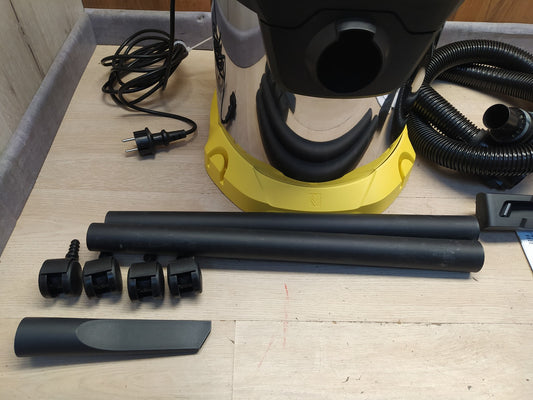 Kärcher 1.628-135.0 Nass-/Trockensauger WD 3 S, 1000W, 17L, I37933