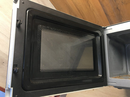 Brandt SE25000X Mikrowelle, 25L, 900W, I39979