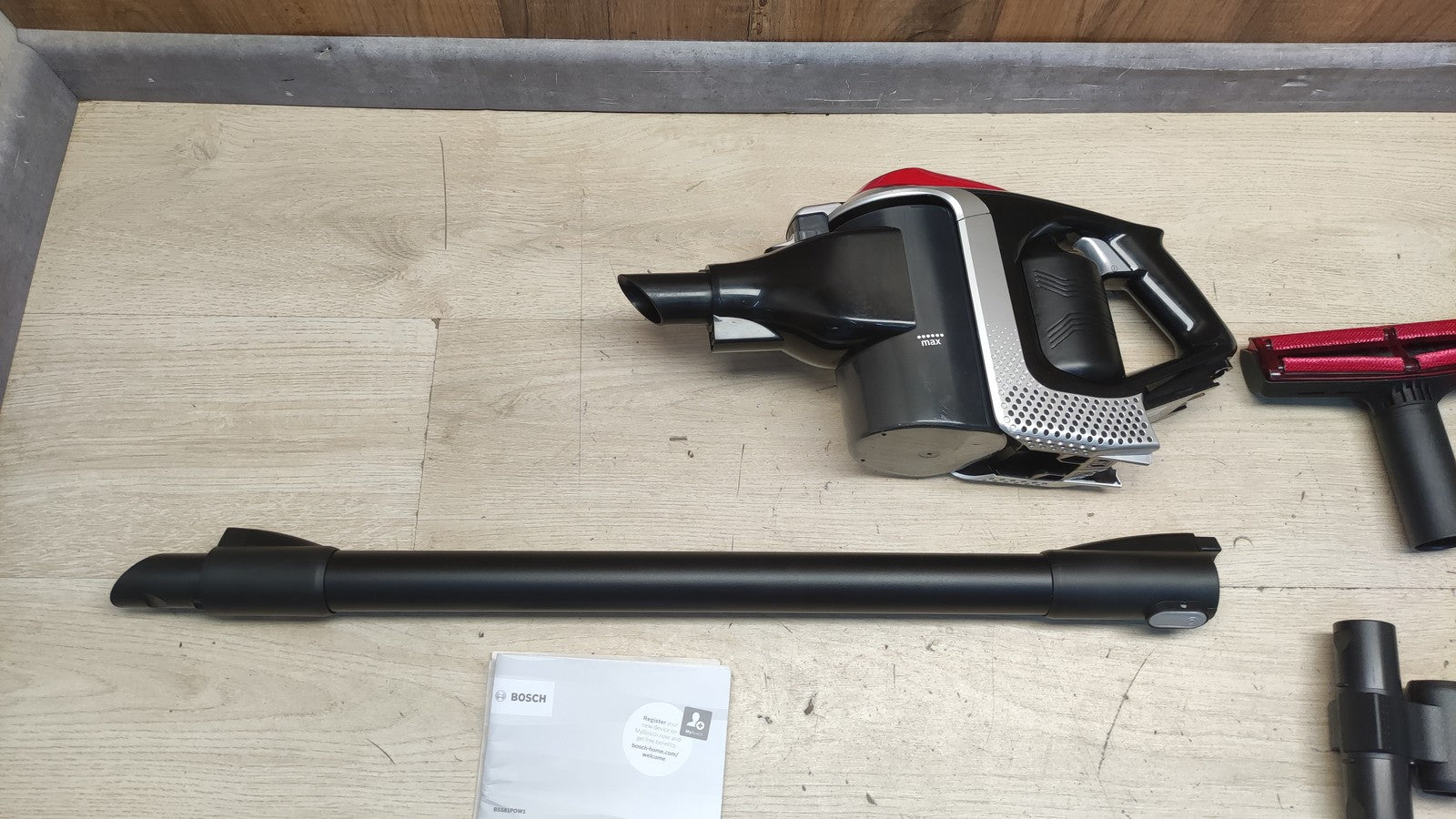 Bosch Serie 8 BSS81POW1 Unlimited ProPower Akku-Handstaubsauger, I39651