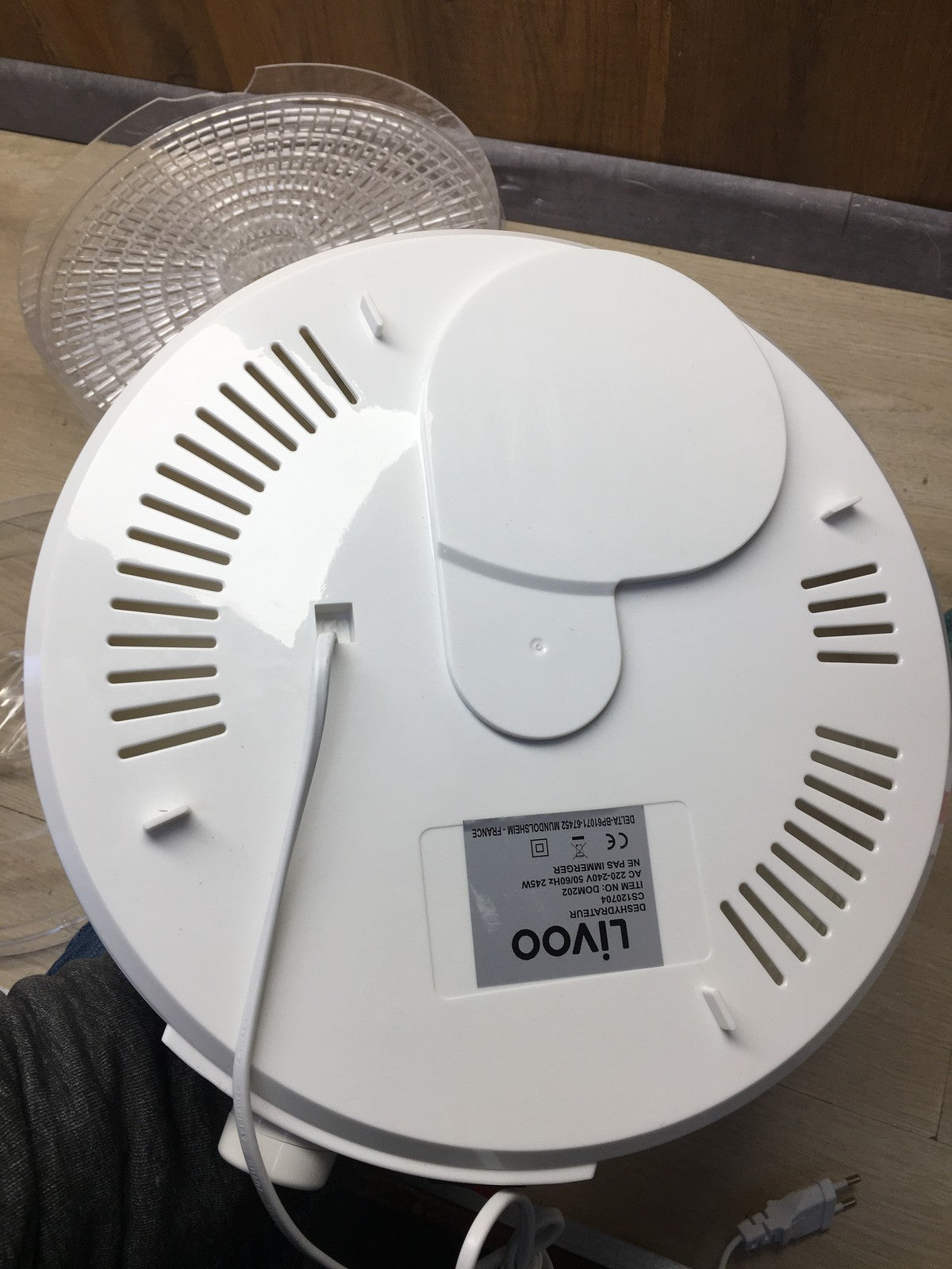 Livoo CS120704 5-Tablett-Dörrgerät für Obst und Gemüse DOM202, I35857
