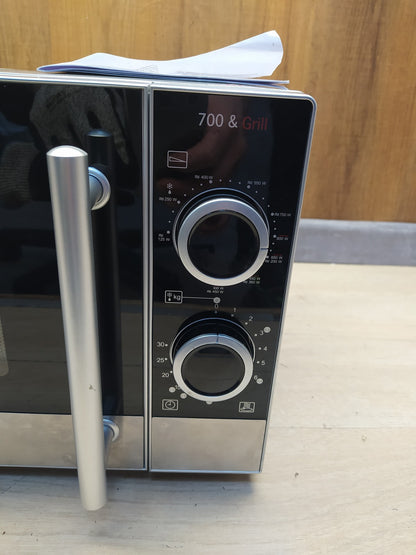 SEVERIN MW 7874 Mikrowelle mit Grill 700 W, 9 Automatikprogrammen, I36421