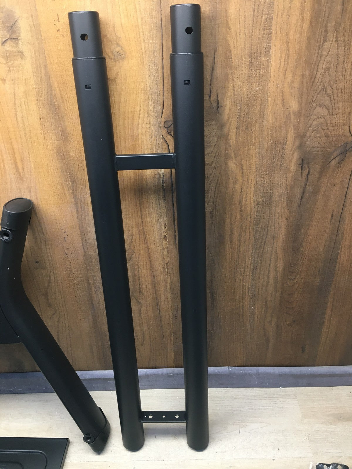 ONKRON TS1551-B TV Ständer rollbar für 40-70 Zoll Fernseher, I37798