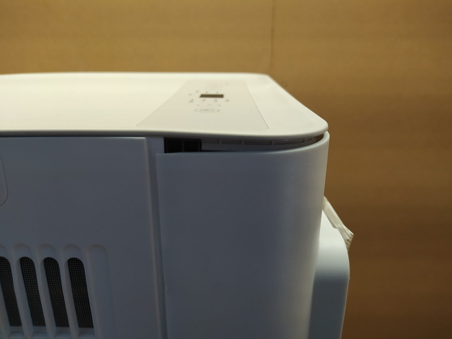 Comfee CPPA-09CRN7-QB6 Mobiles Klimagerät Breezy Cool Pro 2,6, EEK:A, 9.000 BTU
