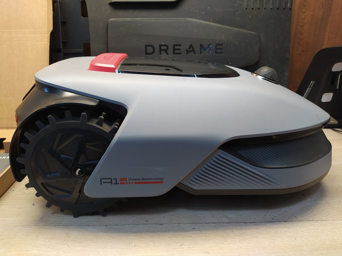 DREAME Intelligenter Mähroboter A1 Pro bis 2000m² 3D Sensor (MLLA7210) I37742