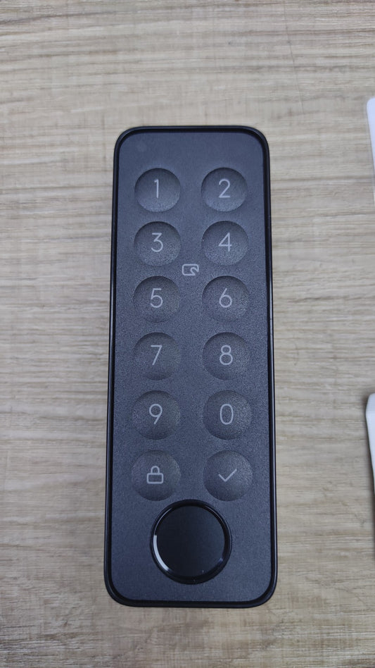 SwitchBot W2500020 Smart Keypad intelligentes Türschloss, I40607