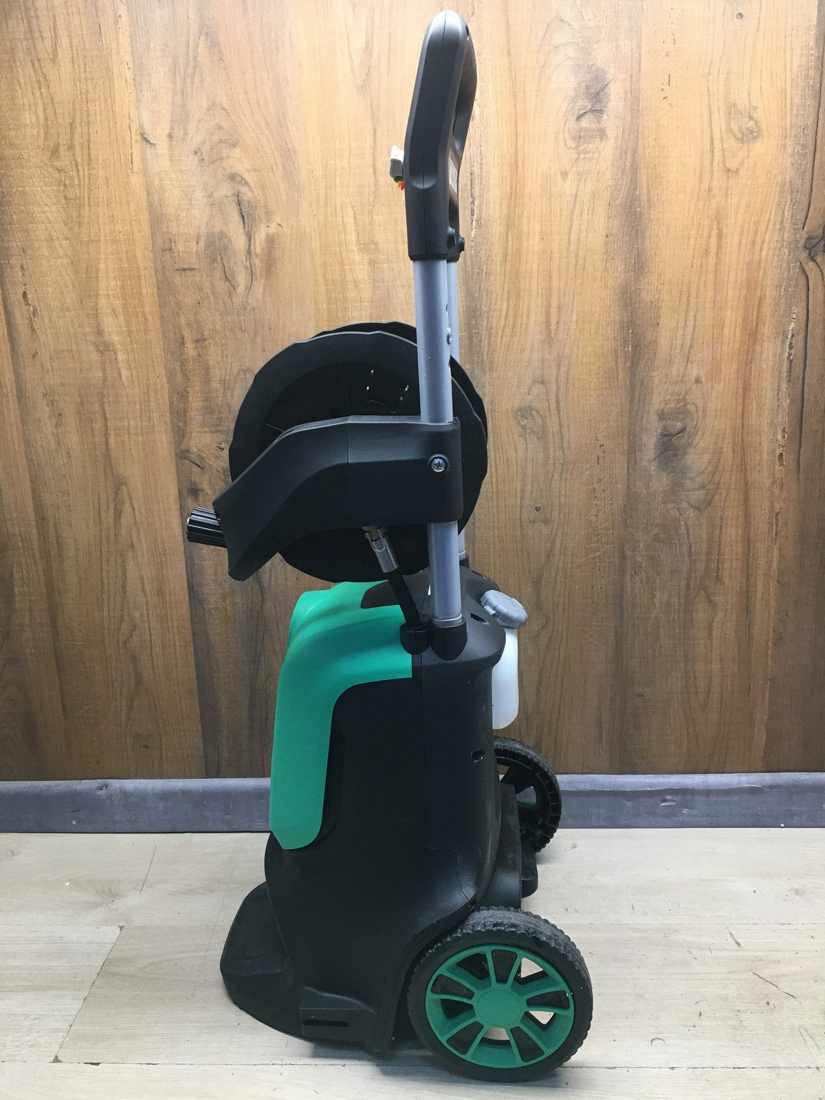 Amazon Basics Hochdruckreiniger DPW2103, 2200W, max. 145bar, I40085