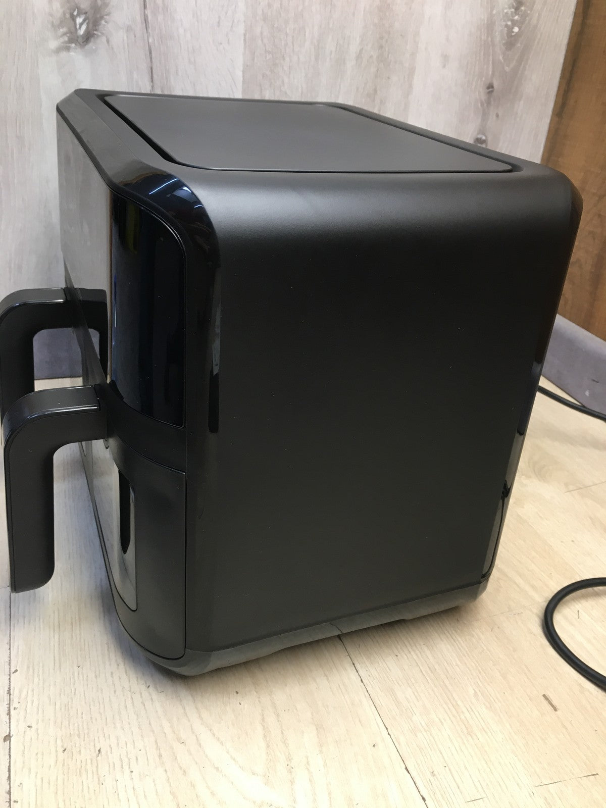 Chefman RJ38-SQPF-3TDB-2W-EU Heißluftfritteuse, 5,6L, 2100W, I39461