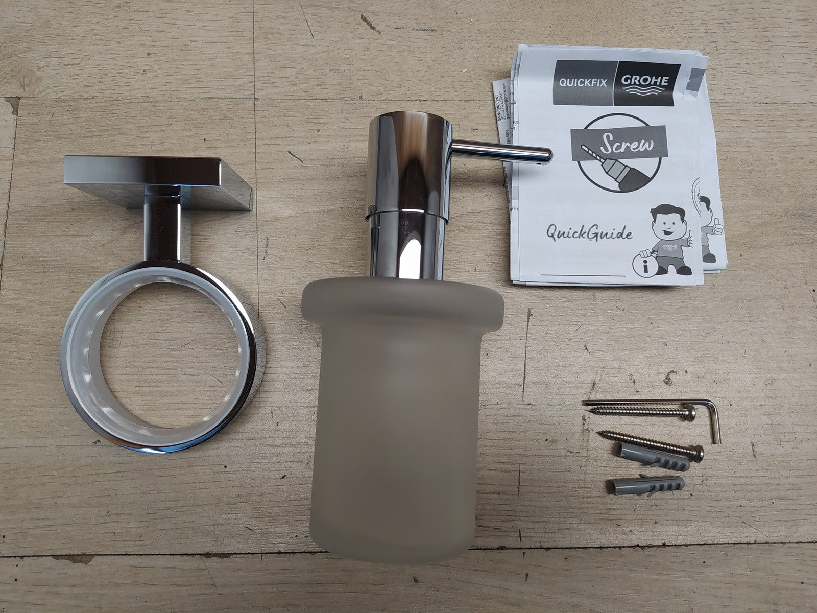 GROHE Start Cube klebbarer Seifenspender für das Bad 41098000, 160 ml, I38725