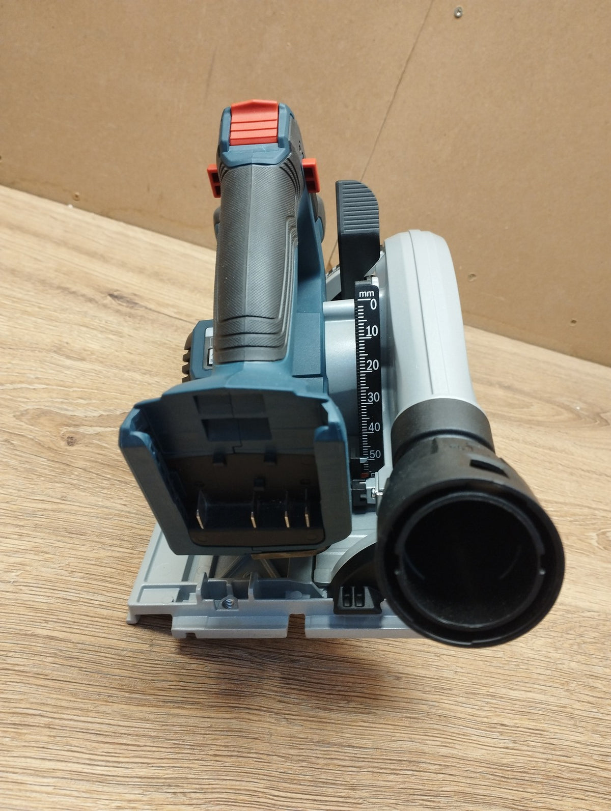 Bosch PRO 18V System Akku-Kreissäge GKS 18V-57-2 GX Solo, I40670