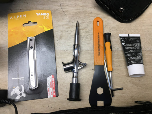Alpen Swiss Tools Wildhorn 32 Akku-Astschere Ø 32 mm, inkl. 3 Akkus, I38335