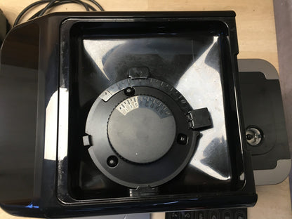 ZACHVO CM9002I-GS Kaffeevollautomat mit Milchbehälter, 20 Bar, I35992